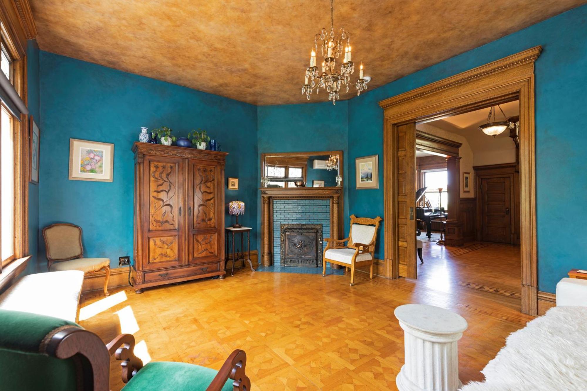 מיסולה The Gibson Mansion Bed And Breakfast מראה חיצוני תמונה