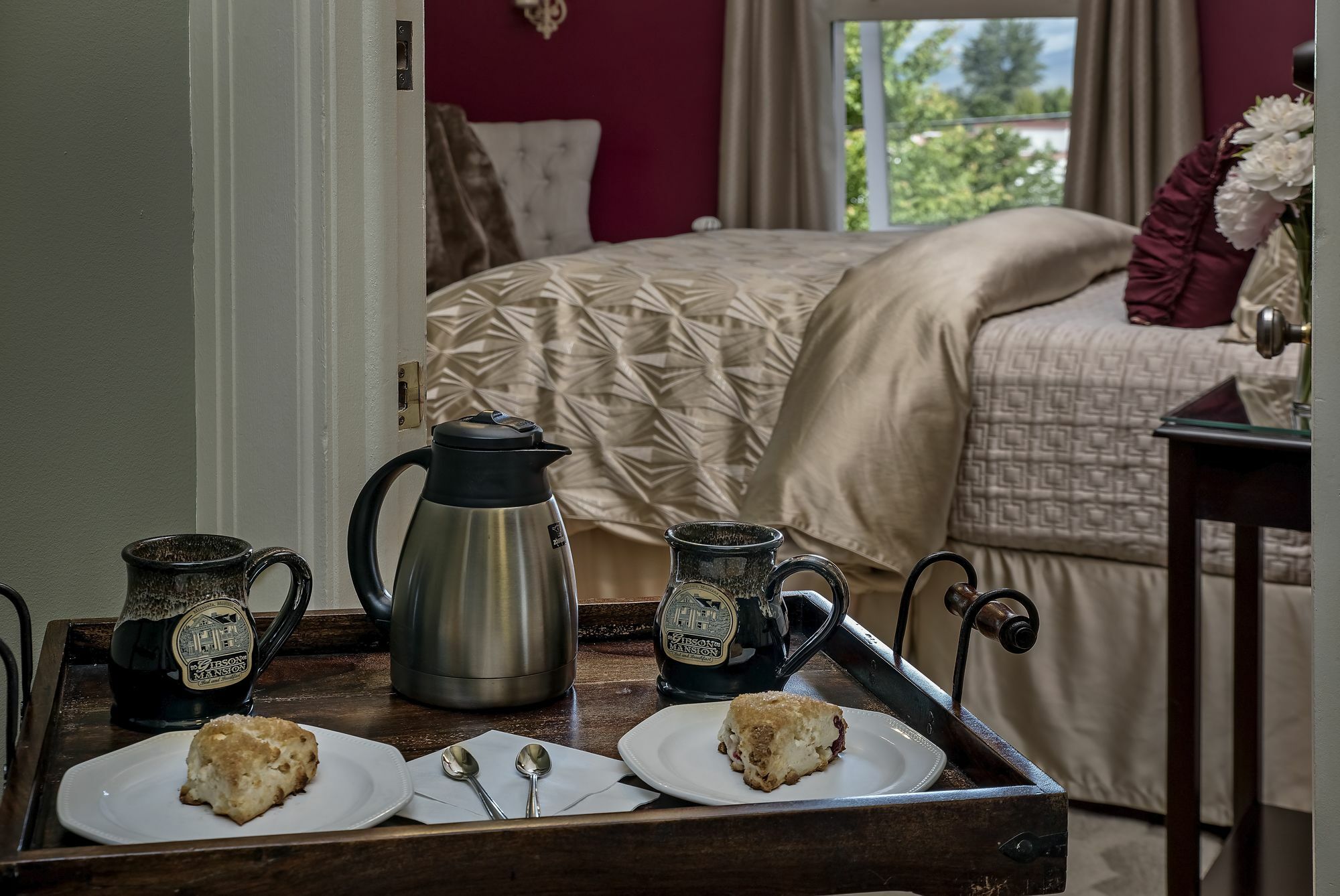 מיסולה The Gibson Mansion Bed And Breakfast מראה חיצוני תמונה